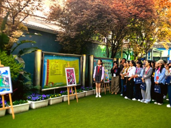 兴盛网  阿坝州80名中小学优秀校长深入成都市名优学校进行跟岗研修